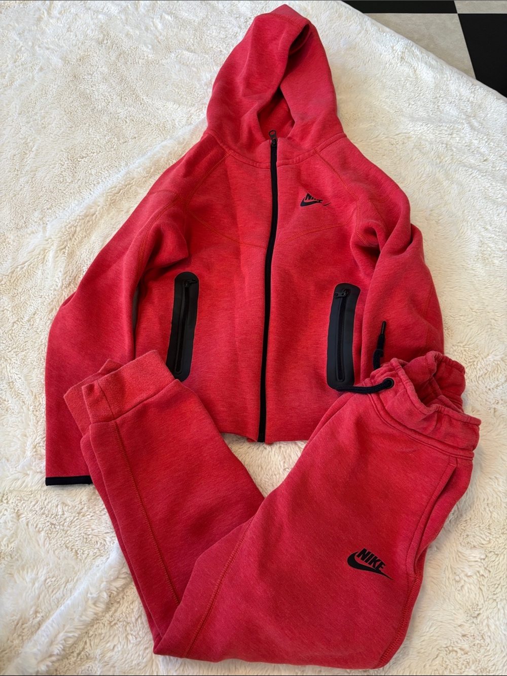 Kids Nike Tech Matching Set
